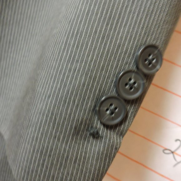 J. FERRAR 3 pc suit sz L  measurements in description, GRAY w/ white pin stripes - Picture 2 of 10